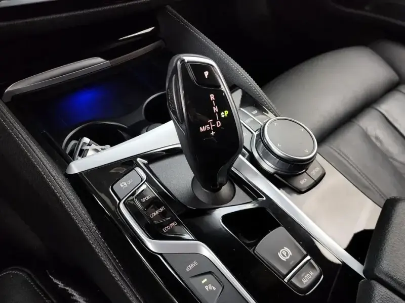 2020 BMW 5 серии с пробегом 80 687 км
