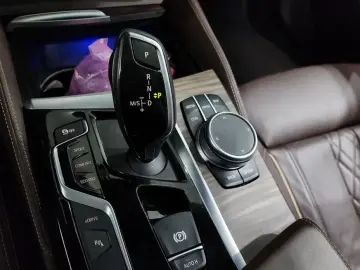 2020 BMW 5 серии с пробегом 48 546 км