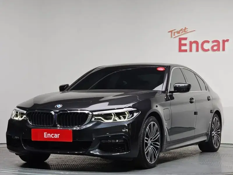 2020 BMW 5 серии с пробегом 66 079 км