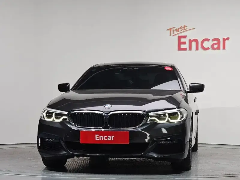 2020 BMW 5 серии с пробегом 66 079 км