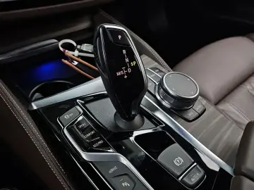 2020 BMW 5 серии с пробегом 66 079 км