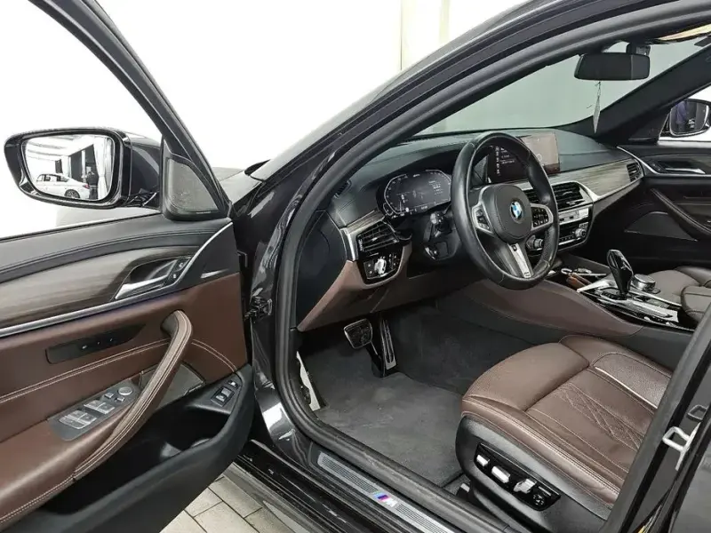 2020 BMW 5 серии с пробегом 66 079 км