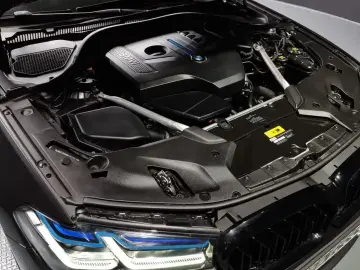 2020 BMW 5 серии с пробегом 102 111 км