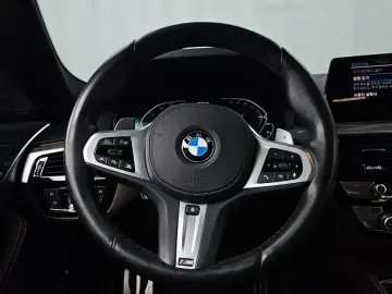 2020 BMW 5 серии с пробегом 66 079 км