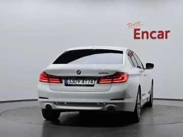 2020 BMW 5 серии с пробегом 56 733 км