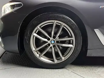 2019 BMW 5 серии с пробегом 113 006 км