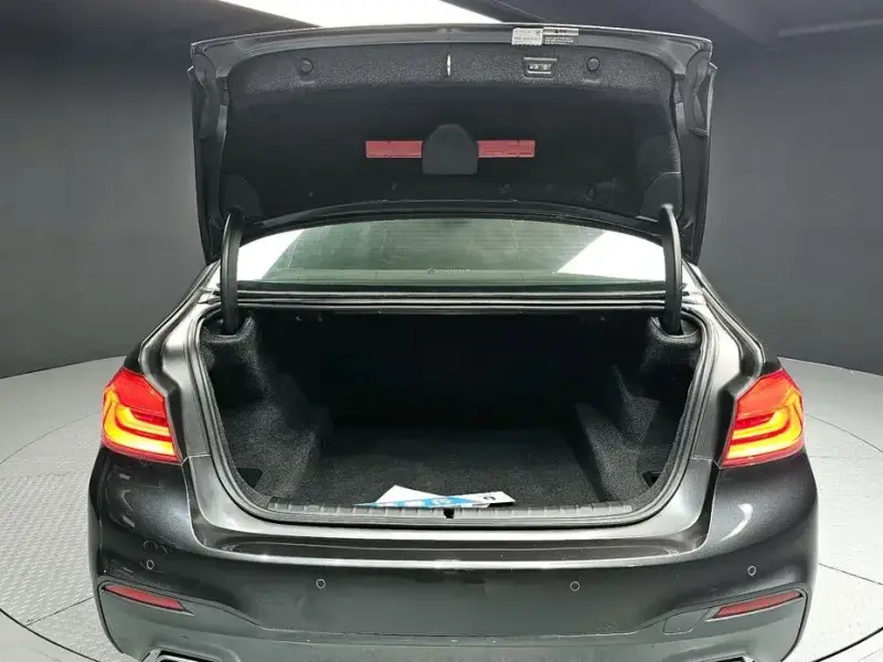 2019 BMW 5 серии с пробегом 113 006 км