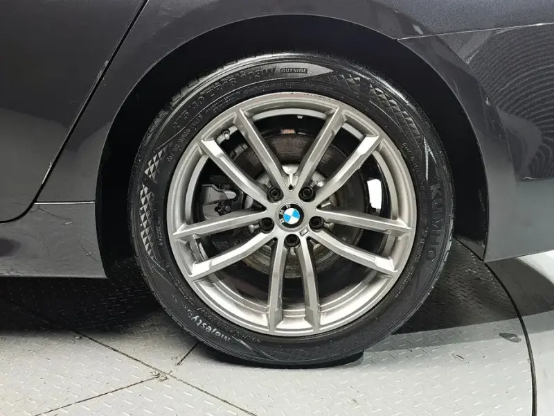 2019 BMW 5 серии с пробегом 113 006 км