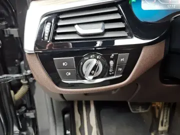 2019 BMW 5 серии с пробегом 113 006 км