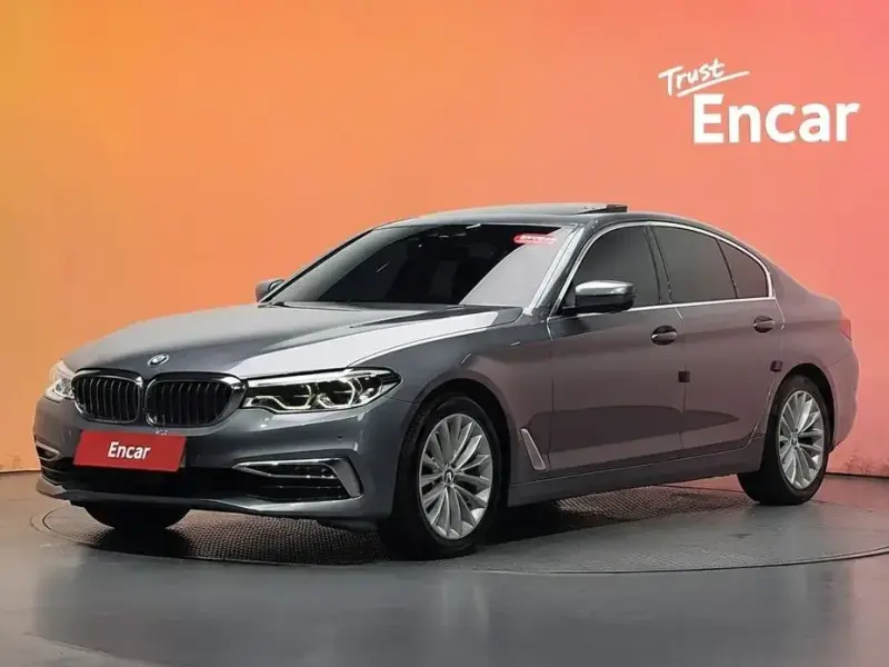 2019 BMW 5 серии с пробегом 128 879 км