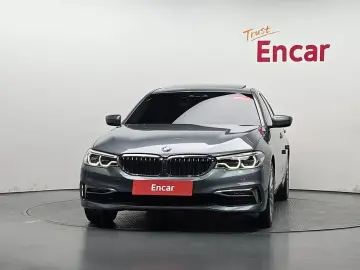 2019 BMW 5 серии с пробегом 128 879 км