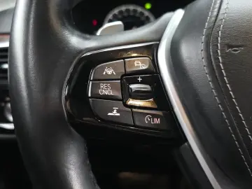 2019 BMW 5 серии с пробегом 128 879 км