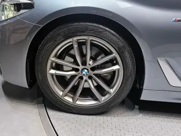 2019 BMW 5 серии с пробегом 99 335 км