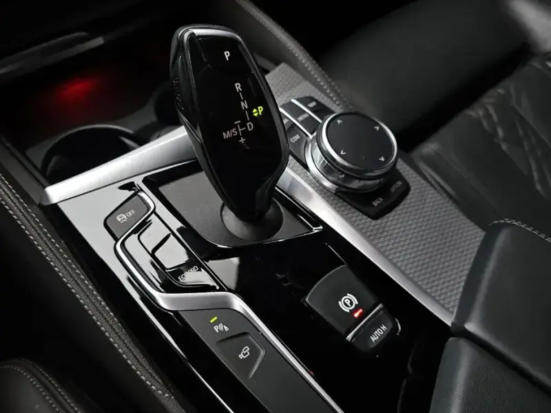 2019 BMW 5 серии с пробегом 99 335 км