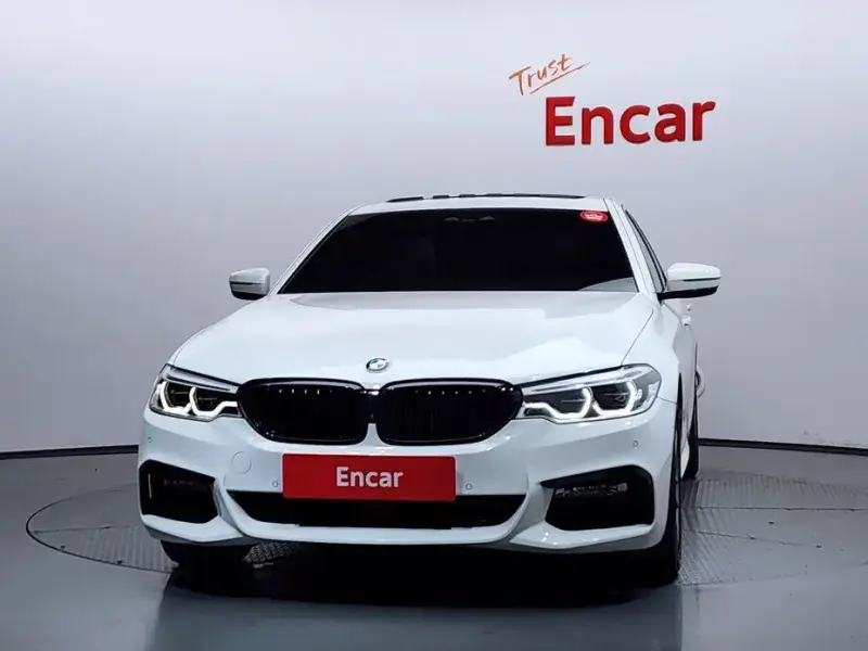 2020 BMW 5 серии с пробегом 57 697 км
