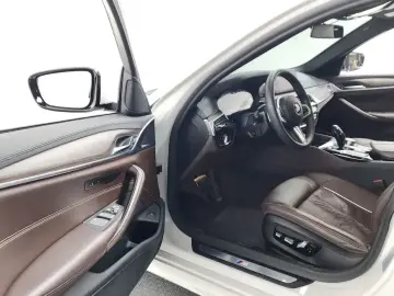2020 BMW 5 серии с пробегом 57 697 км