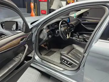 2019 BMW 5 серии с пробегом 144 646 км
