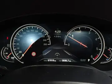 2018 BMW 5 серии с пробегом 67 818 км