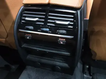 2018 BMW 5 серии с пробегом 67 818 км