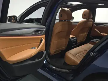2018 BMW 5 серии с пробегом 67 818 км