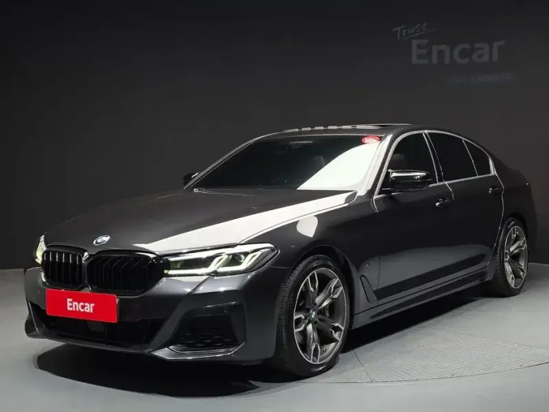2021 BMW 5 серии с пробегом 105 101 км