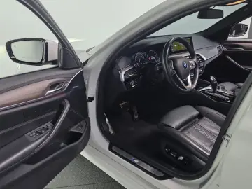 2018 BMW 5 серии с пробегом 60 264 км