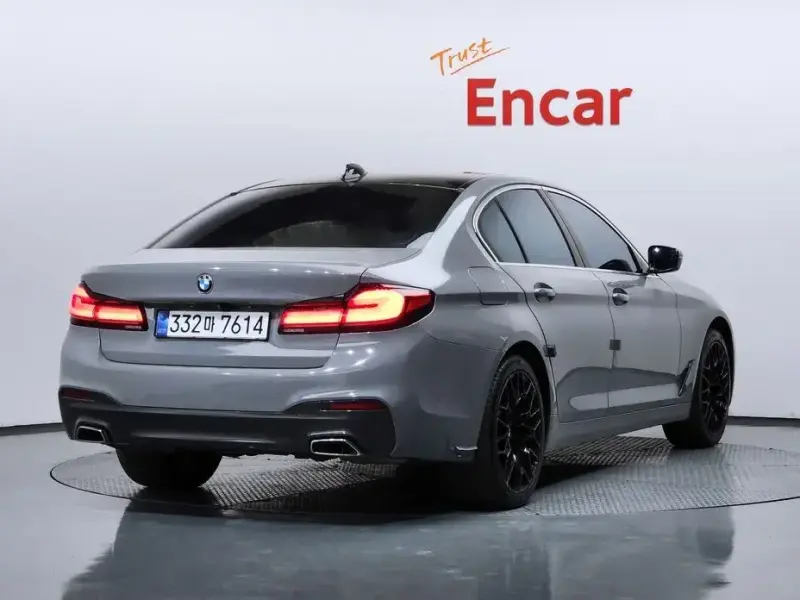 2019 BMW 5 серии с пробегом 123 726 км