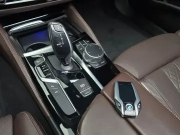 2018 BMW 5 серии с пробегом 86 573 км