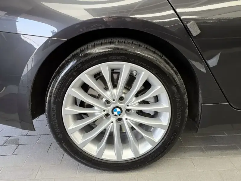 2019 BMW 5 серии с пробегом 53 354 км