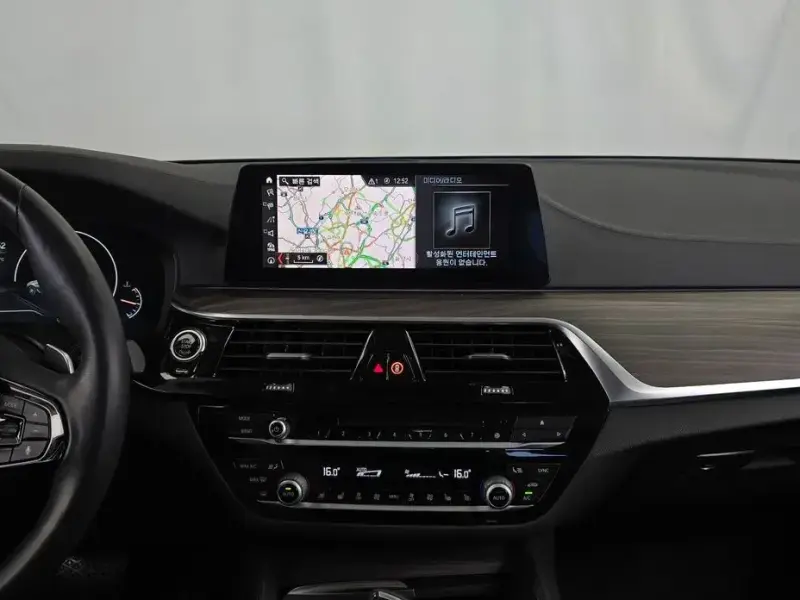 2019 BMW 5 серии с пробегом 53 354 км