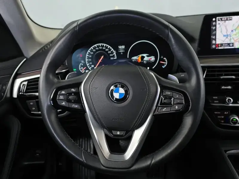 2019 BMW 5 серии с пробегом 53 354 км
