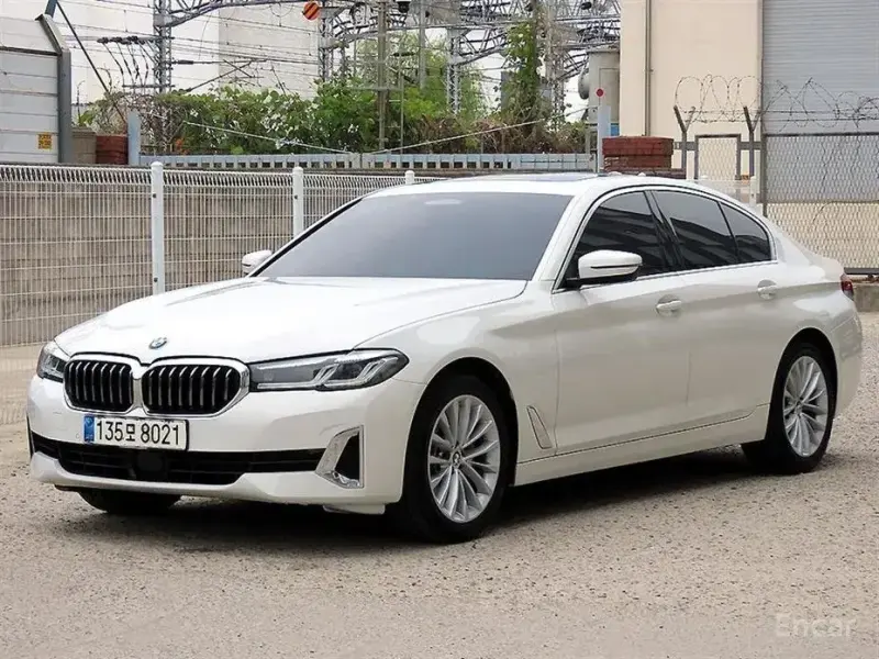 2021 BMW 5 серии с пробегом 73 361 км