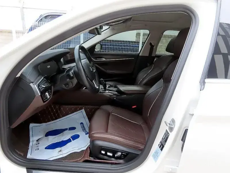 2021 BMW 5 серии с пробегом 73 361 км
