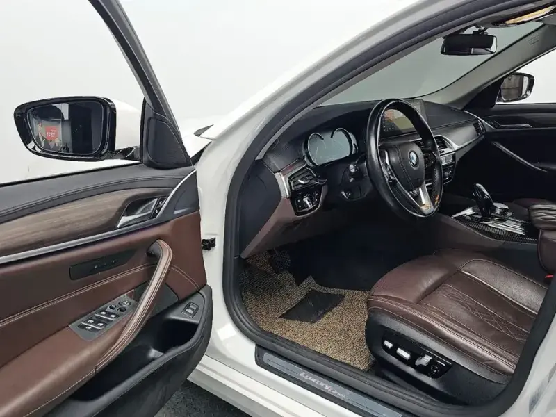 2018 BMW 5 серии с пробегом 96 556 км
