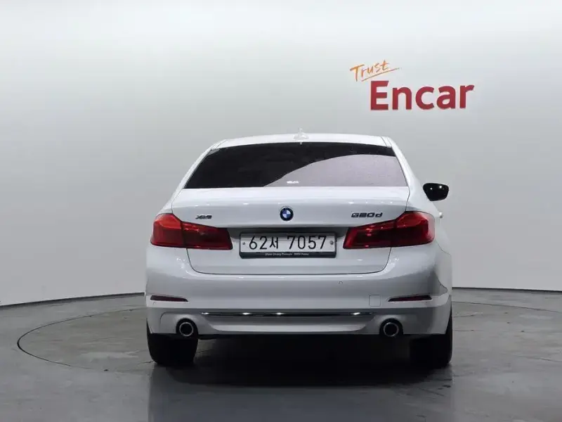 2018 BMW 5 серии с пробегом 98 335 км