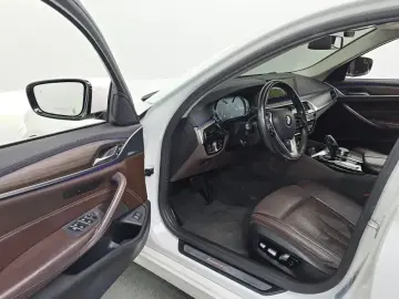2018 BMW 5 серии с пробегом 98 335 км