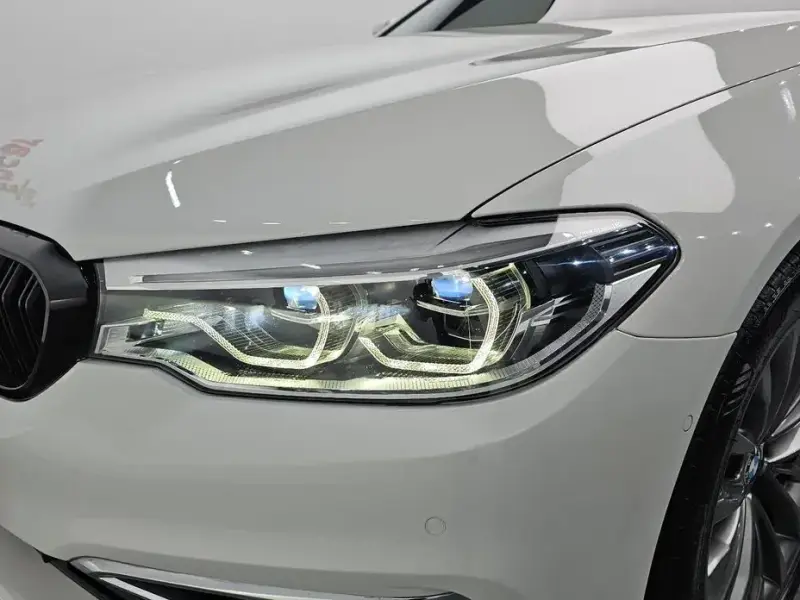 2018 BMW 5 серии с пробегом 96 556 км