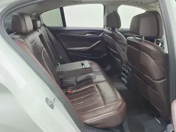 2018 BMW 5 серии с пробегом 98 335 км