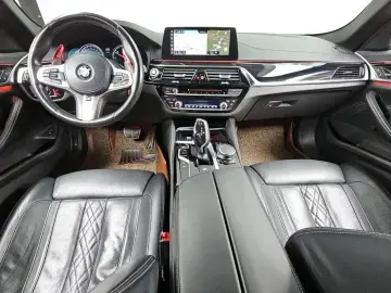 2018 BMW 5 серии с пробегом 140 699 км