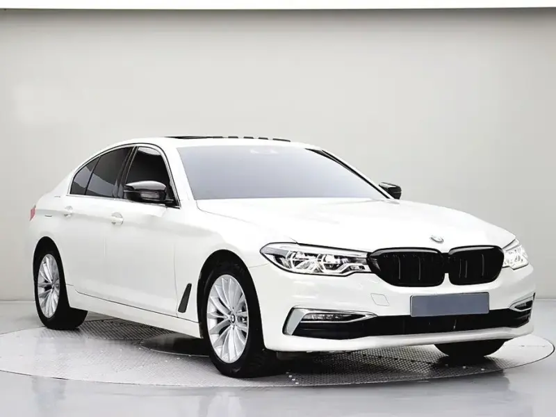 2020 BMW 5 серии с пробегом 96 468 км