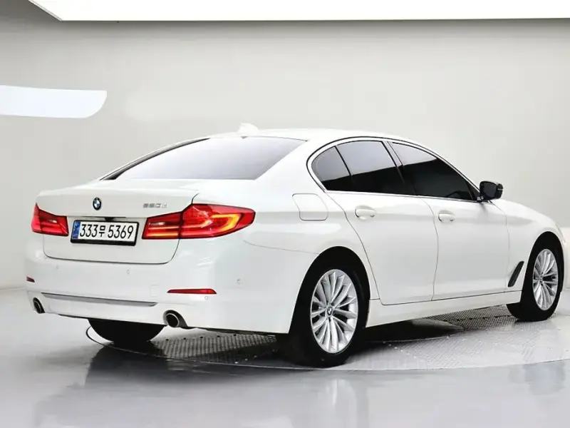 2020 BMW 5 серии с пробегом 96 468 км