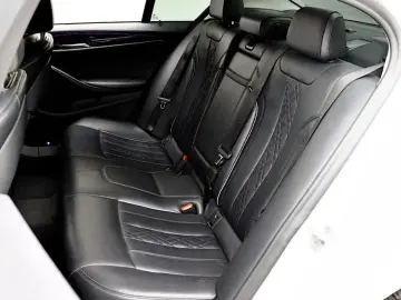2020 BMW 5 серии с пробегом 96 468 км