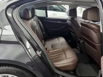 2020 BMW 5 серии с пробегом 76 862 км