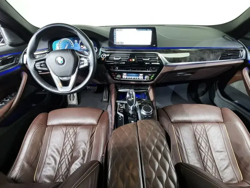 2018 BMW 5 серии с пробегом 141 819 км