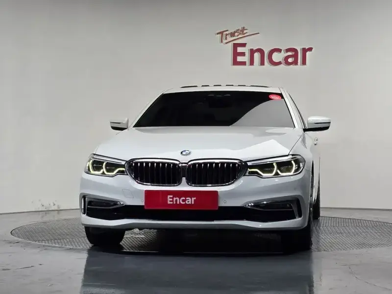 2018 BMW 5 серии с пробегом 93 619 км