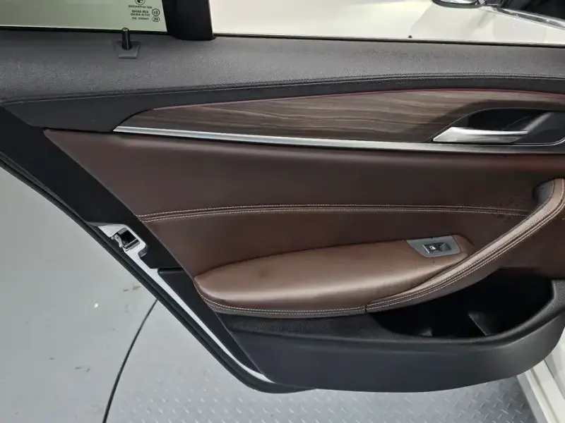 2018 BMW 5 серии с пробегом 93 619 км