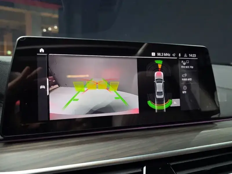 2020 BMW 5 серии с пробегом 83 624 км