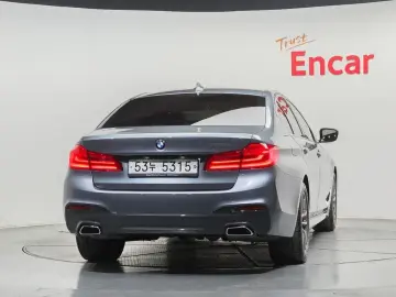 2018 BMW 5 серии с пробегом 65 670 км