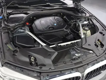 2018 BMW 5 серии с пробегом 65 670 км