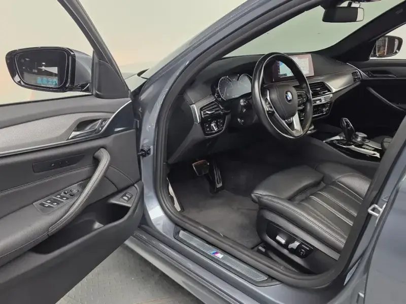 2018 BMW 5 серии с пробегом 65 670 км